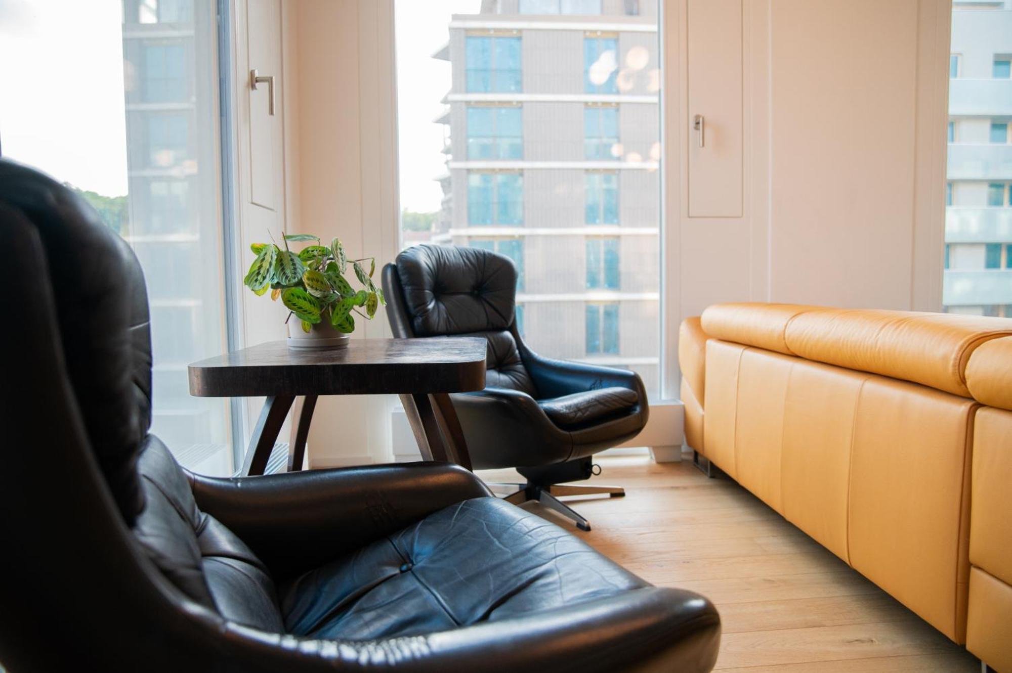 Apartment 60 Free Parking&wifi
